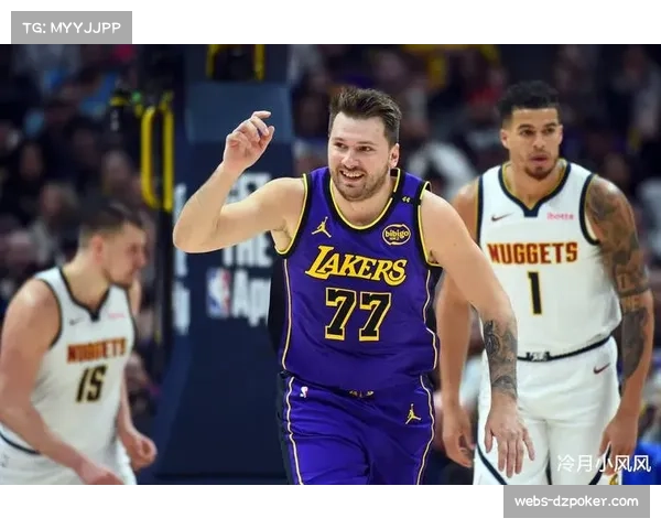 东契奇回应詹姆斯伤情表示球队将团结一致并期待有人站出来承担责任 东契奇回应詹姆斯伤情表示球队将团结一致并期待有人站出来承担责任