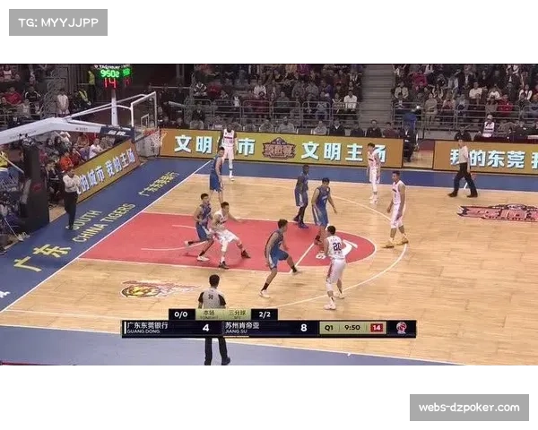 76人季前赛外线手感冰冷三分命中率惨淡仅三十五投中三