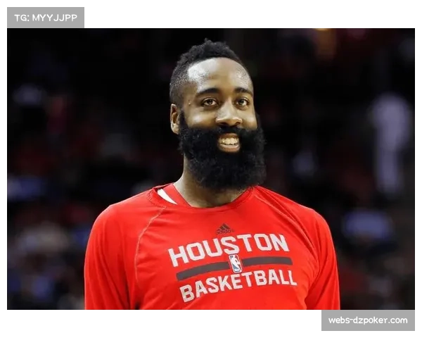 36岁哈登越老越妖，成历史35岁后30+5+5次数最多分卫